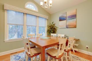 6 Mi to Bethany Beach Family Home with BBQ and Yard - Ocean View - 4