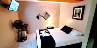 Hotel Almagro - Trujillo - 1