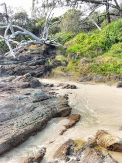 3 Bedroom 2 Bathrm Ocean Beach Bijou Cottage - Point Lookout - 1