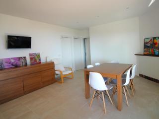 V. FANÉ ESQ - Casa con jardín y vista mar en Llançà acabada de reformar - ES-228-10 - Llança - 4