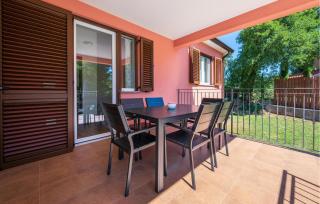 Awesome Home In Sveti Lovrec Labinski - Diminići - 8