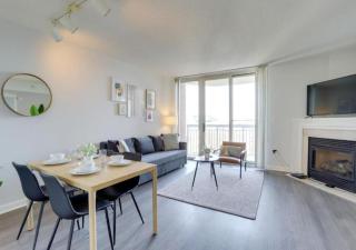 Upscale Ballston Living with Gym Access - Arlington - 9