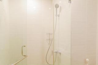 Wonderful Studio at Kemang Village Apartment By Travelio - Jakarta - 2
