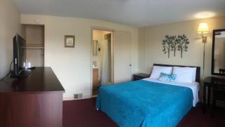 Swiss Cottage Inn - Niagara Falls - 9