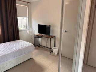 Perfectly located family home - Fairfield - 1