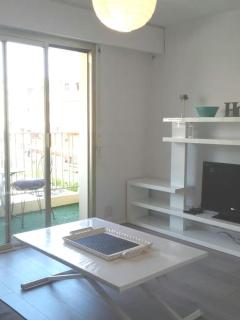 Très joli studio,bien équipé terrasse,internet - Le Cannet - 7
