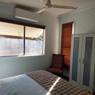 Da Big House - Home in The Ridge - 9