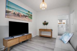Sammy's Seaside Hideaway in Henley Beach - Henley Beach South - 9