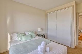 Georges Bay Luxury - St Helens - 3