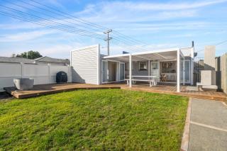 The Olive Corner- Martinborough Holiday Home - Martinborough - 0