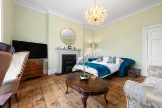Luxury Georgian home, hot tub, sea view, private garden, sleeps 6 - 1