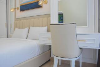 Modern and Comfy 2BR at Menteng Park Apartment By Travelio - Jakarta - 7