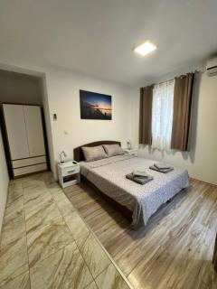 Studio apartman Mate - Vodice - 0