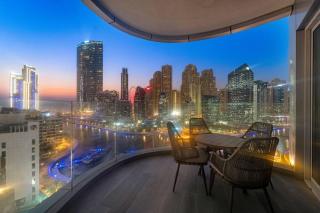 FIRST CLASS 1BR Majestic Marina Escape - Dubai - 8