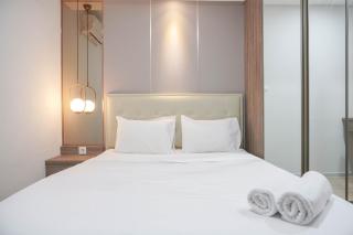 Nice and New 1BR with Office Room at Daan Mogot City Apartment By Travelio - 0