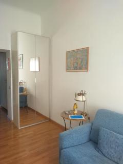 Brenta Studio - close to metro - Milan - 8