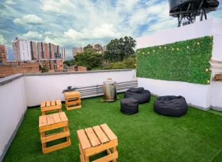 Hermosa casa con hermosas amenidades y cuartos zona universitaria con luxxury amanecer con vista - Lomas de Angelopolis - 5