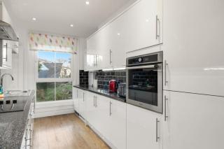 Apartment 4 St Marys House - Tenby - 3