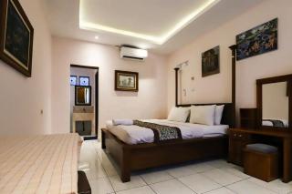 Simple Classic Room with Own Kitchen & Shared Pool - Ubud - 6