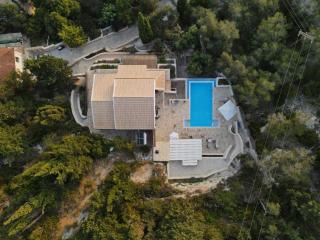 Cliff Top Pool Villa over-looking Lakka Bay Paxos - Lákka - 8