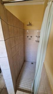 Serenity Retreat Cottage - Windhoek - 2