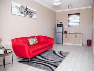 AndriMat Roadside Guest Lodge - Mogwase - 8