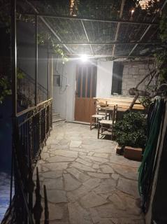 Βαχος rooms 2 - Tseratsiá - 2