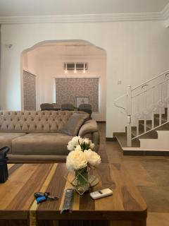 Beige Villa at East Legon ANC - Accra - 5