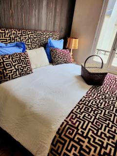 Pic de Nôtre Dame, Charming Suites Paris - 5