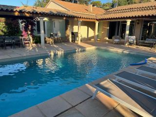 VILLA 4* avec PISCINE dans le bas du village de BORMES les MIMOSAS - Bormes-les-Mimosas - 2