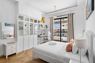 Beautiful 1BR Apartment close to Bluewaters Island - Dubai - 1