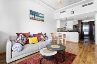 Beautiful 1BR Apartment close to Bluewaters Island - Dubai - 6
