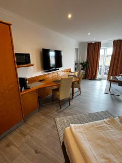 Residenz Royal - Sandhausen - 9