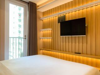 Luxurious Studio at Tokyo Riverside PIK 2 Apartment By Travelio - Rawalembang - 4