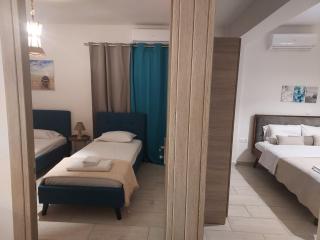 Luxury Arartments Tzemi - 2