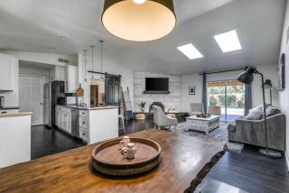 Spacious Backyard W Free Heated Pool, Tv And Bbq - Scottsdale - 7