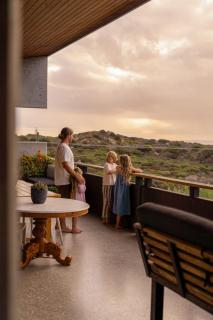 Cooinda - sweeping ocean views, short walk to beach - 5