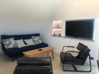 Cannister Hall Apartment, Selling, Faversham, Kent - 3