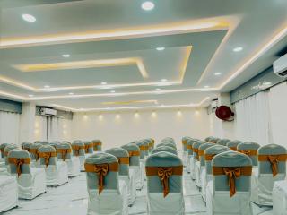 EPIC Rooms & Halls - 4