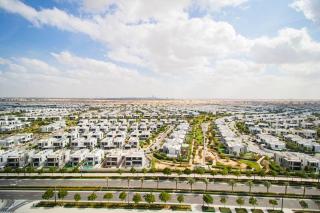 Amazing Views with Beautiful 2-BHK at Collective - Dubai - 0