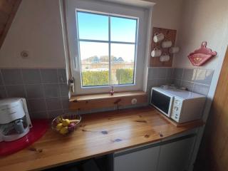 Grietje I rotes Haus links - Wittmund - 7
