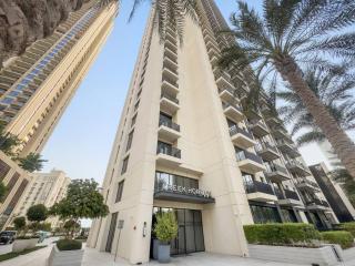 FIRST CLASS 3BR Luxurious & Elegant Retreat - Dubai - 3