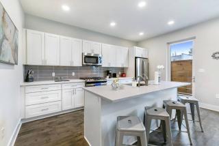 Resort Style Bywater Condo W Pool Gym & Parking! - New Orleans - 9