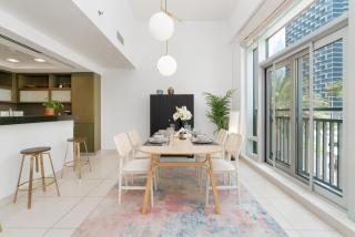 New Ultimate Stay 5 min walk from Dubai Mall Lofts Tower 5 pax - 4