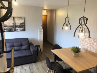 Apartamento em excelente localização de Foz - 1