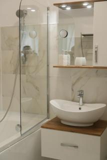 Sorica & Cazacu Apartments by Pensiunea Noni Boutique - Azuga - 9