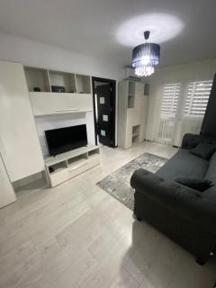 Ostro Two Bedrooms - Râmnicu Vâlcea - 0