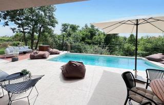 2 Bedroom Stunning Home In Labin - 8