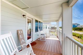 Beachside Cottage - Oak Island - 3