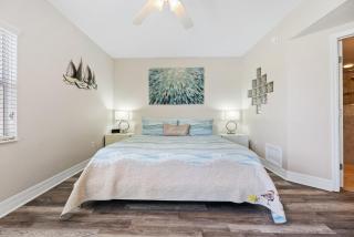 Ocean View Next to Pool and Amenities Corner Unit 3 Balconies OW20-201 - New Smyrna Beach - 7